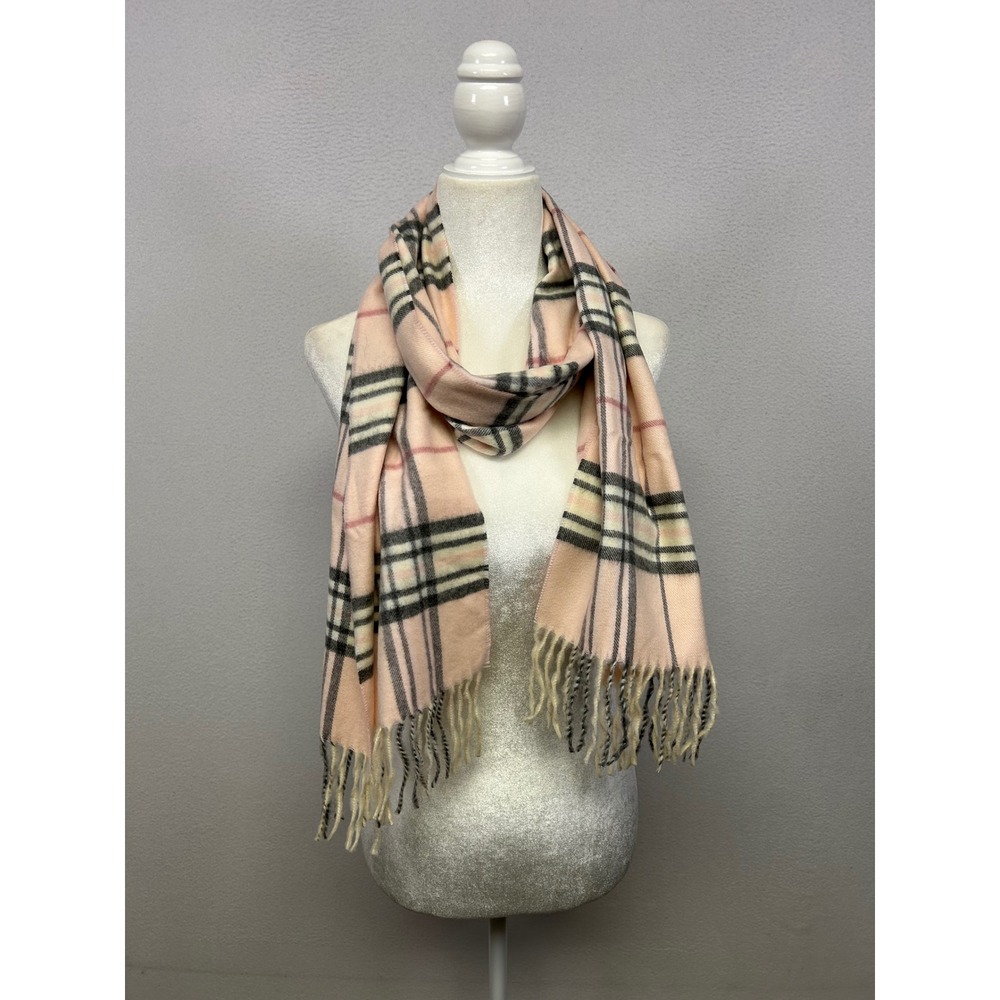 Preppy Classic V. Fraas Women OS Pink Plaid Cashmink Fringed Scarf
